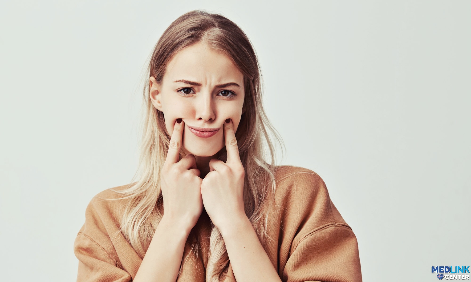 conturing fillere acid hialuronic clinica medlink craiova conturing fillere acid hialuronic clinica medlink craiova