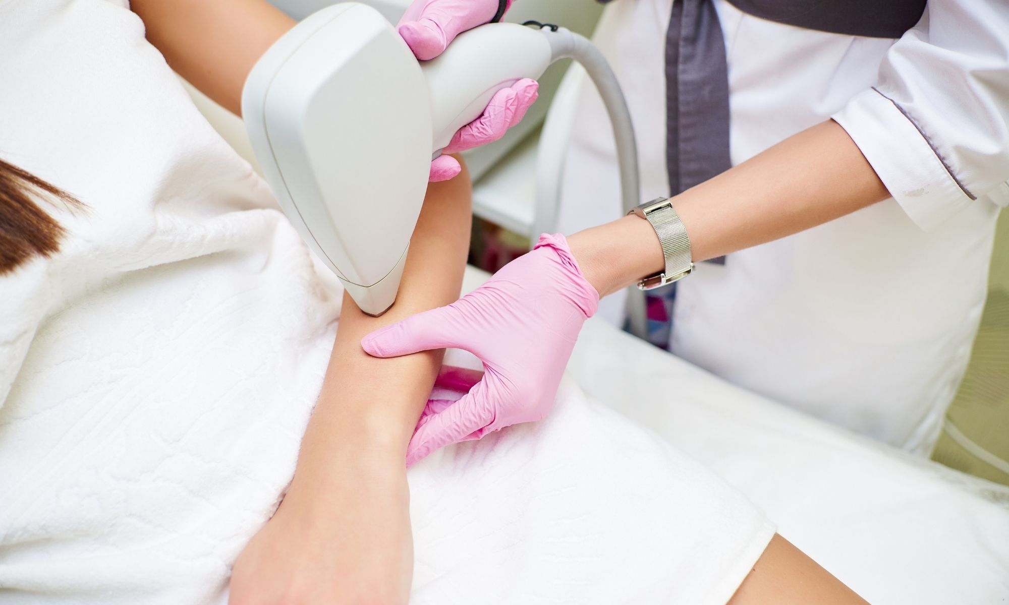 Epilare definitiva cu laser 4 Epilare definitiva cu laser 4