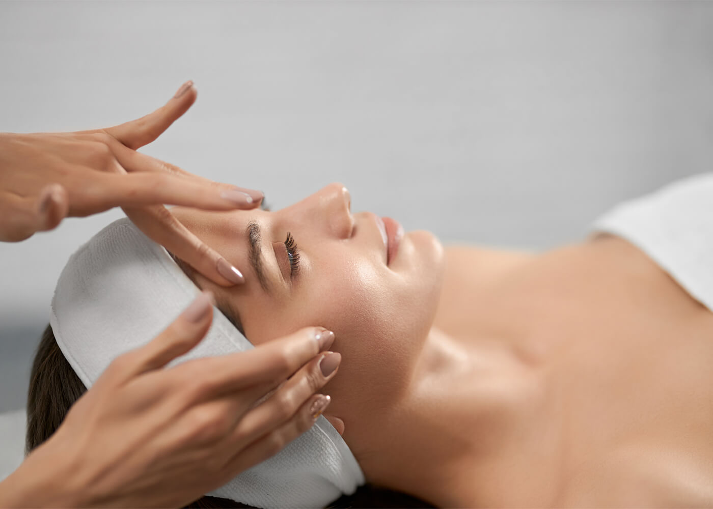 glow peeing microneedling medlink