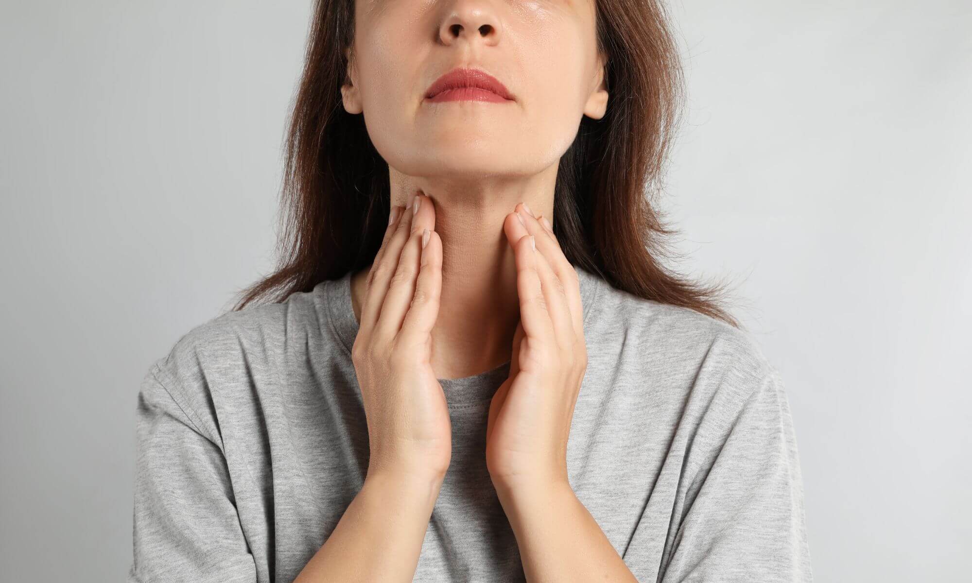 5 tratamente pentru ridurile de pe gat cu rezultate incontestabile